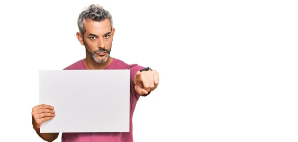 Middle Age Grey Haired Man Holding Blank Empty Banner Pointing — Stock Photo, Image