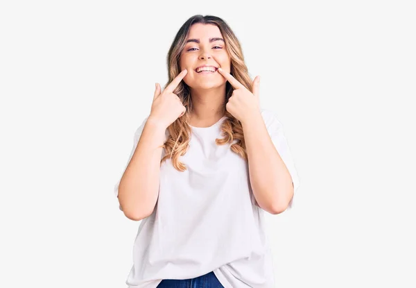 Young Caucasian Woman Wearing Casual Clothes Smiling Open Mouth Fingers — Stock Photo, Image