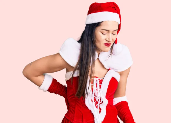 Jovem Bela Mulher Caucasiana Vestindo Traje Papai Noel Sofrendo Dor — Fotografia de Stock