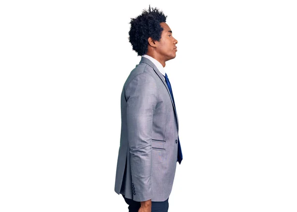 Knappe Afrikaanse Amerikaanse Man Met Afro Haar Dragen Zakelijke Jas — Stockfoto