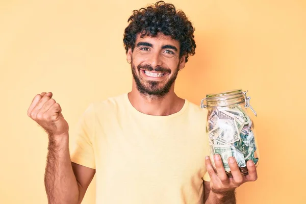 Handsome Young Man Curly Hair Bear Holding Jar Savings Screaming — Stock Photo, Image