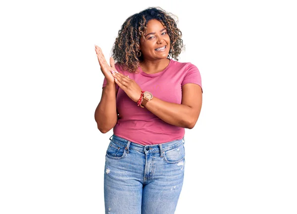 Young African American Size Woman Wearing Casual Clothes Clapping Applauding — Stock Photo, Image