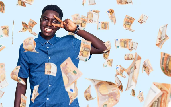 Young African American Man Wearing Casual Clothes Doing Peace Symbol — Stock Photo, Image