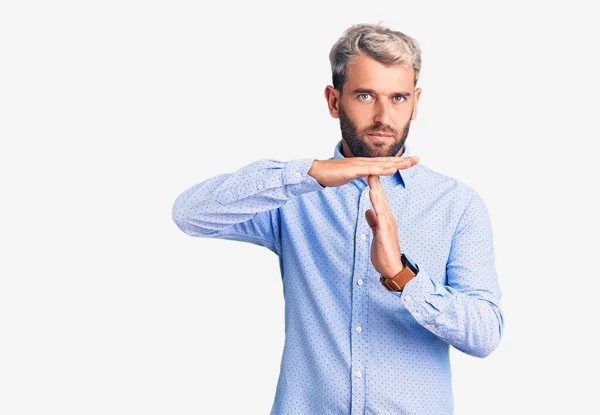 Young Handsome Blond Man Wearing Elegant Shirt Doing Time Out — Stock Photo, Image