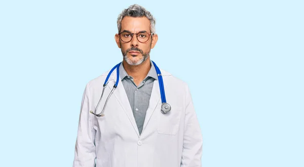 Middle Age Grey Haired Man Wearing Doctor Uniform Stethoscope Serious — Stock Photo, Image
