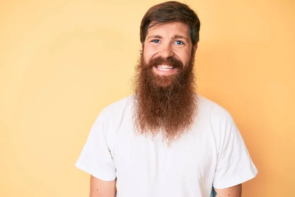 Handsome Young Red Head Man Long Beard Wearing Casual White — Stock Photo, Image