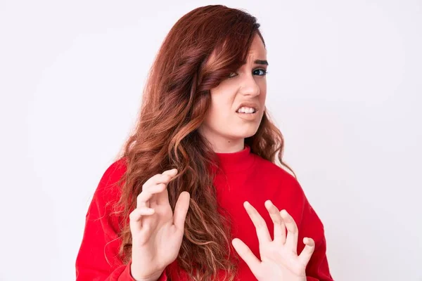 Mujer Hermosa Joven Con Ropa Casual Expresión Disgustada Disgustada Temerosa — Foto de Stock