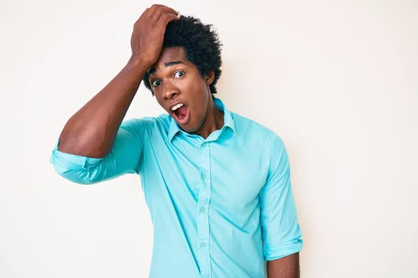 Handsome African American Man Afro Hair Wearing Casual Clothes Surprised — Stock Photo, Image