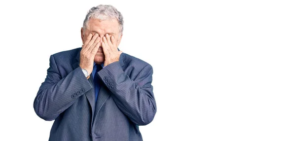 Hombre Mayor Cabello Gris Con Chaqueta Trabajo Frotando Los Ojos —  Fotos de Stock