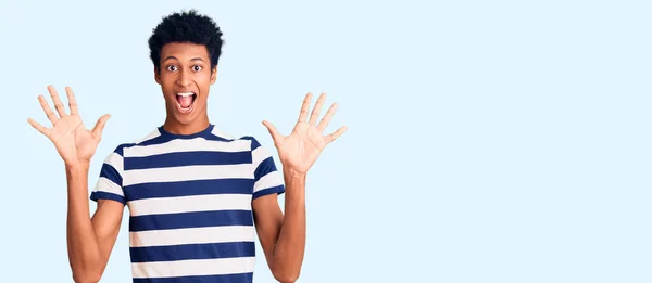Young African American Man Wearing Casual Clothes Celebrating Crazy Amazed — Stock Photo, Image