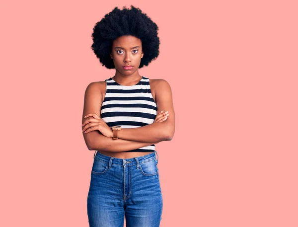 Jonge Afro Amerikaanse Vrouw Draagt Nonchalante Kleren Sceptisch Nerveus Afkeurende — Stockfoto