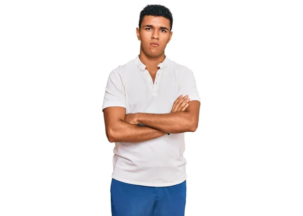 Junger Arabischer Mann Lässiger Kleidung Skeptisch Und Nervös Ablehnender Gesichtsausdruck — Stockfoto