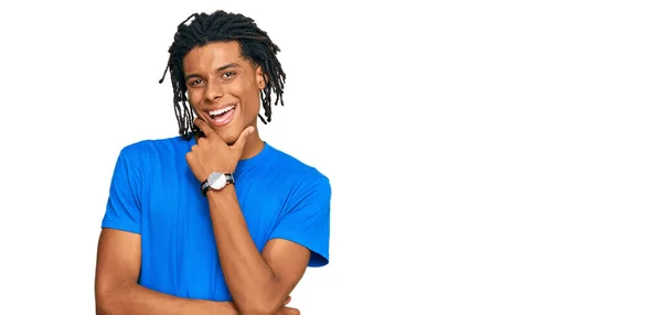 Young African American Man Wearing Casual Clothes Looking Confident Camera — Stock Photo, Image