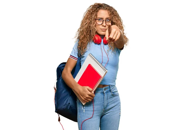 Mooi Kaukasisch Tiener Meisje Houden Student Rugzak Boeken Wijzen Met — Stockfoto