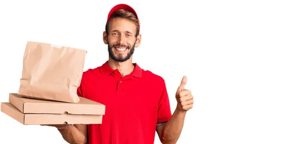 Bonito Loiro Com Barba Segurando Tirar Comida Sorrindo Feliz Positivo — Fotografia de Stock