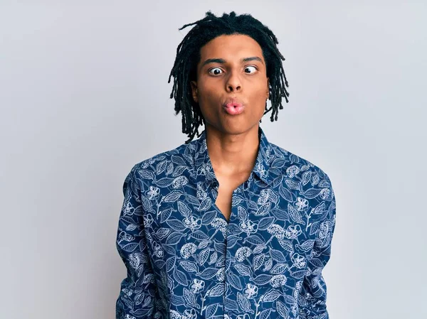 Young African American Man Wearing 80S Style Shirt Making Fish — Stock Photo, Image