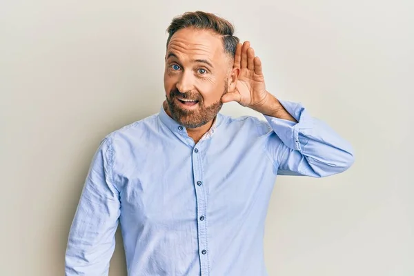 Bonito Homem Meia Idade Vestindo Roupas Negócios Sorrindo Com Mão — Fotografia de Stock