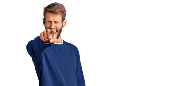 Bello Uomo Biondo Con Barba Che Indossa Maglione Casual Che — Foto Stock