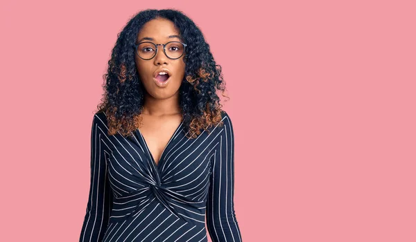 Young African American Woman Wearing Casual Clothes Glasses Afraid Shocked — Stock Photo, Image