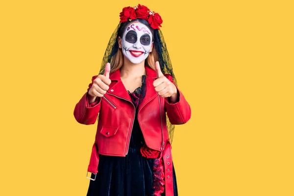 Woman Wearing Day Dead Costume Background Approving Doing Positive Gesture — Stock Photo, Image