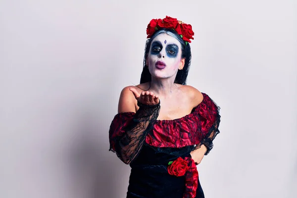 Mladá Žena Která Měla Sobě Mexický Den Mrtvého Make Upu — Stock fotografie