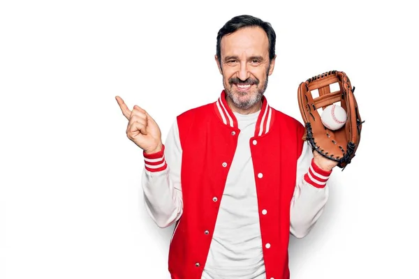 Hombre Deportivo Guapo Mediana Edad Que Usa Chaqueta Jugando Béisbol —  Fotos de Stock