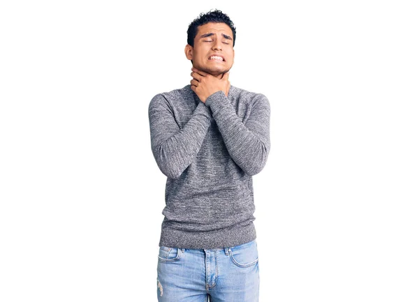 Hispanic Handsome Young Man Wearing Casual Sweater Shouting Suffocate Because — Stock Photo, Image