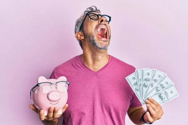 Medioevo Uomo Dai Capelli Grigi Che Tiene Salvadanaio Con Occhiali — Foto Stock