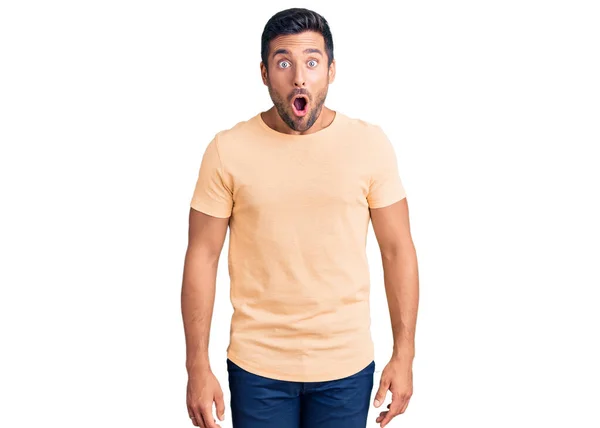 Young Hispanic Man Wearing Casual Clothes Afraid Shocked Surprise Expression — Stock Photo, Image