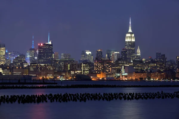 Beroemde New York Gebouwen Tijdens Schemering Stockfoto