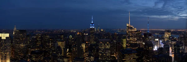 Luchtfoto Van Nacht Van Financiële Wijk Van New York City Rechtenvrije Stockafbeeldingen