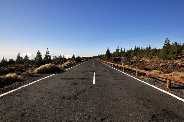 Schilderachtig Uitzicht Richting Van Horizon Rechtenvrije Stockfoto's