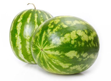 Beyaz arkaplanda karpuz izole