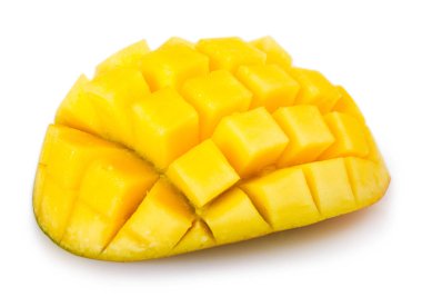 Beyaz arkaplanda taze mango izole edildi