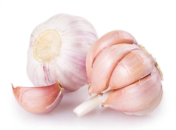 Frischer Knoblauch Isoliert Auf Weißem Hintergrund — Stockfoto