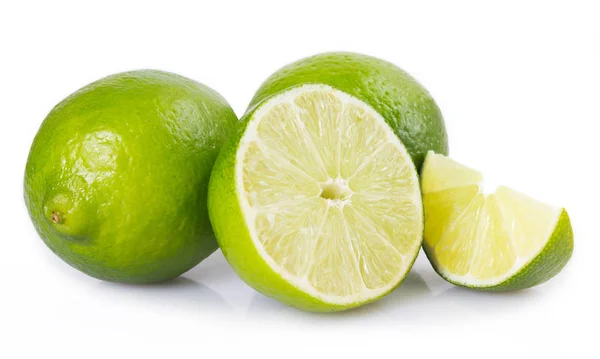 Färsk Lime Isolerad Vit Bakgrund — Stockfoto