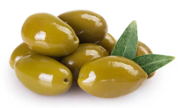 Grüne Oliven Isoliert Auf Weißem Hintergrund — Stockfoto