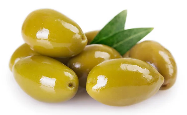 Olives Vertes Isolées Sur Fond Blanc — Photo