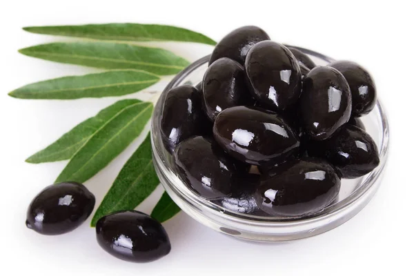 Černé Olivy Izolované Bílém Pozadí — Stock fotografie