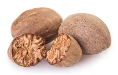 Hindistan cevizi beyaz arkaplanda izole edildi