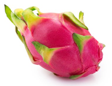 Beyaz arka planda taze pitahaya. Ejderha meyvesi.