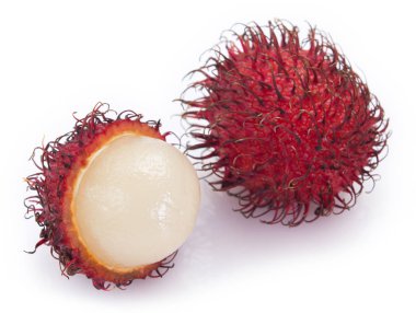Beyaz arkaplanda taze rambutan