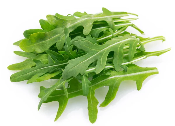 Verse arugula op witte achtergrond — Stockfoto