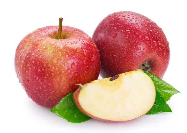 Manzana fresca sobre fondo blanco — Foto de Stock