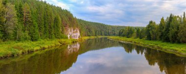 Chusovaya nehir pitoresk manzara, Ural, Rusya