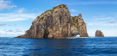  Bay of Islands New Zealand, hole in the rock panorama clipart