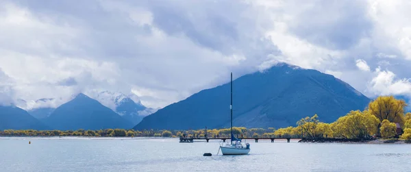 Glenorchyho přístaviště, jezero Wakatipu, Nový Zéland — Stock fotografie