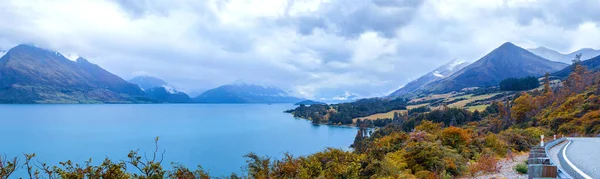 Lago Wakatipu perto de Glenorchy, Nova Zelândia — Fotografia de Stock
