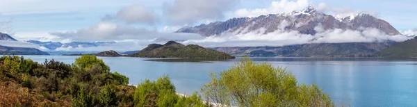 Lago Wakatipu Ilhas Pombo Porco Alpes Sul Cobertos Neve Nova — Fotografia de Stock