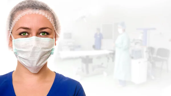 Nurse in surgery room — Stock Photo, Image